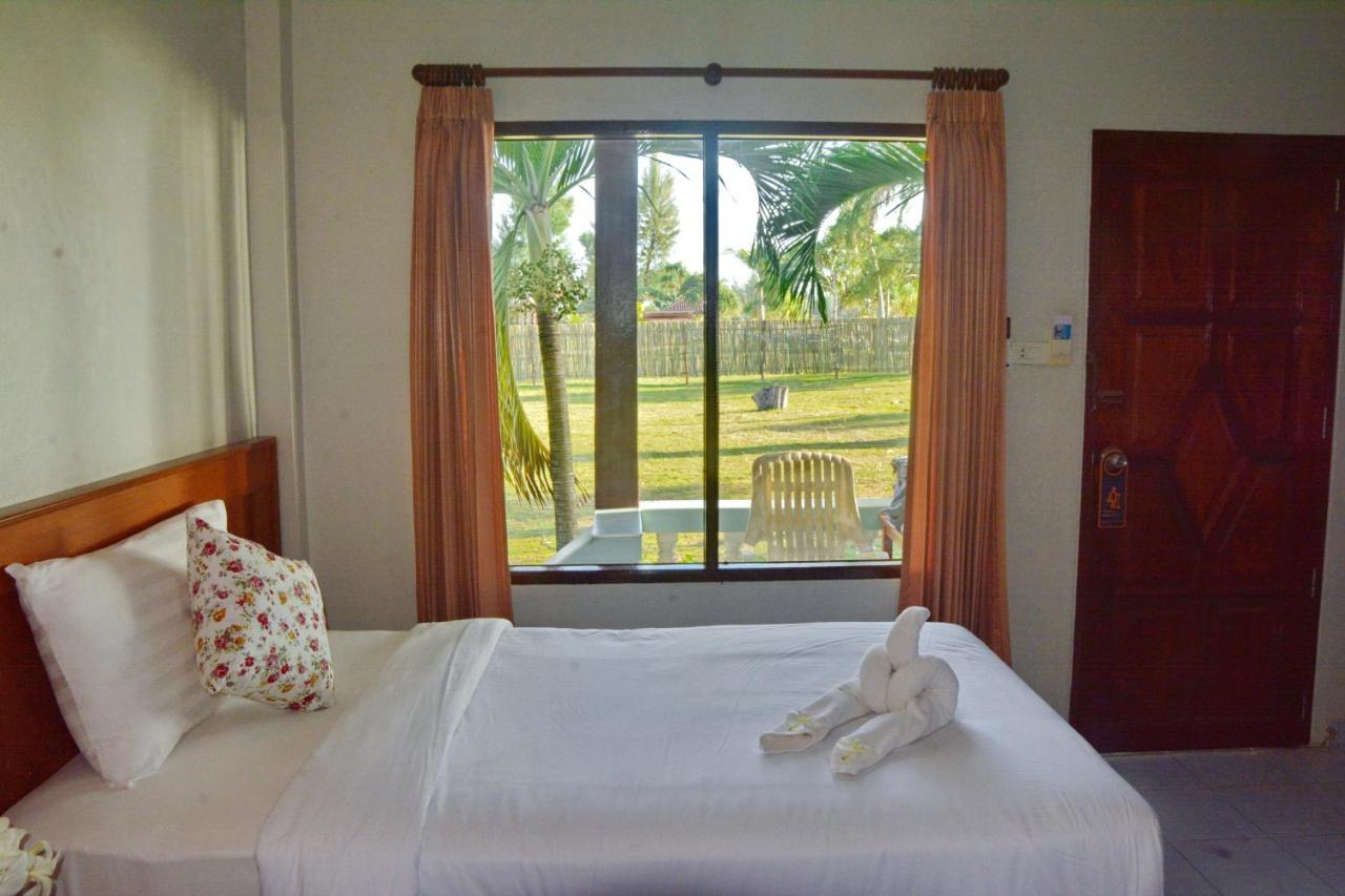 קו לנטה Klongdao Beach Resort מראה חיצוני תמונה