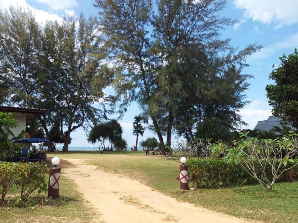 קו לנטה Klongdao Beach Resort מראה חיצוני תמונה